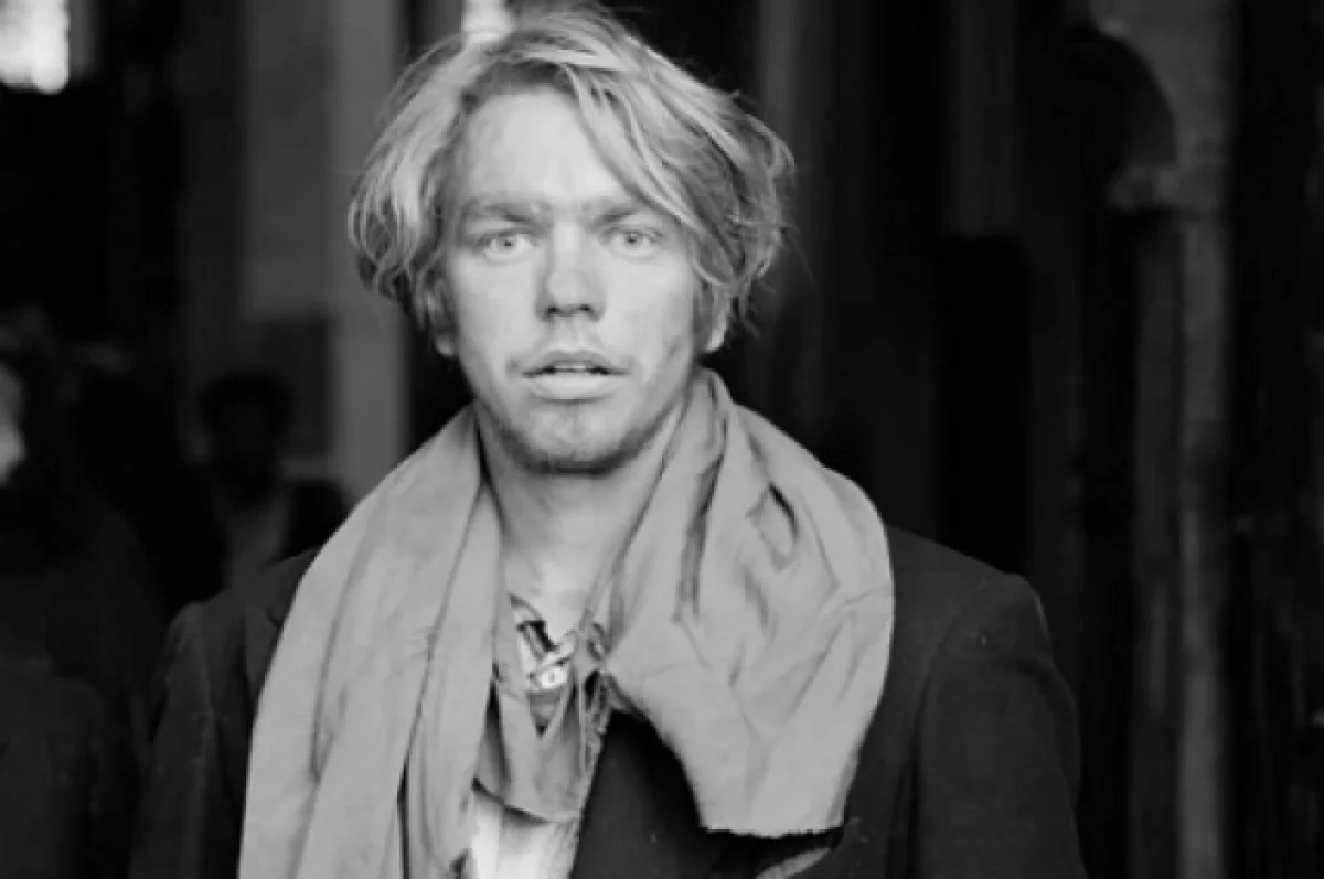 Read more about the article Известный эстонский актер Йорген Лиик умер в возрасте 35 лет